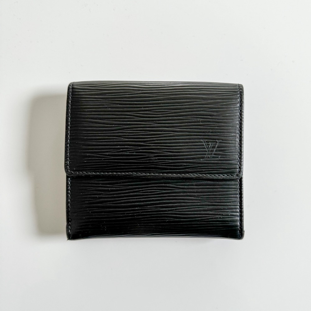 Louis Vuitton Blacn Epi Leather Small Wallet